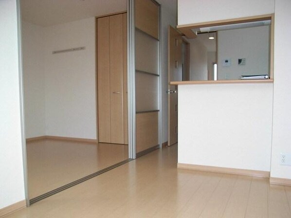 グランドュールの物件内観写真